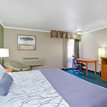 Days Inn By Wyndham San Jose Convention Center Eksteriør bilde