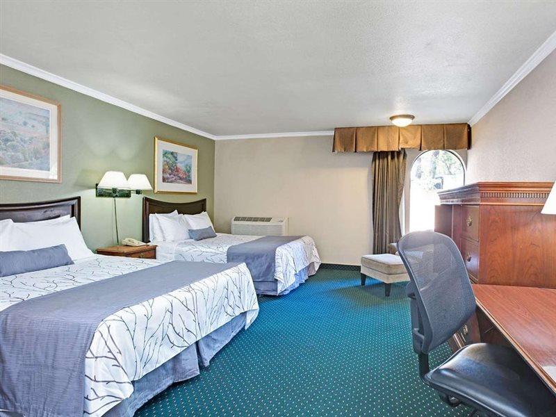 Days Inn By Wyndham San Jose Convention Center Eksteriør bilde