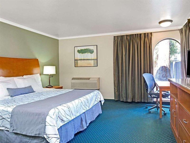 Days Inn By Wyndham San Jose Convention Center Eksteriør bilde