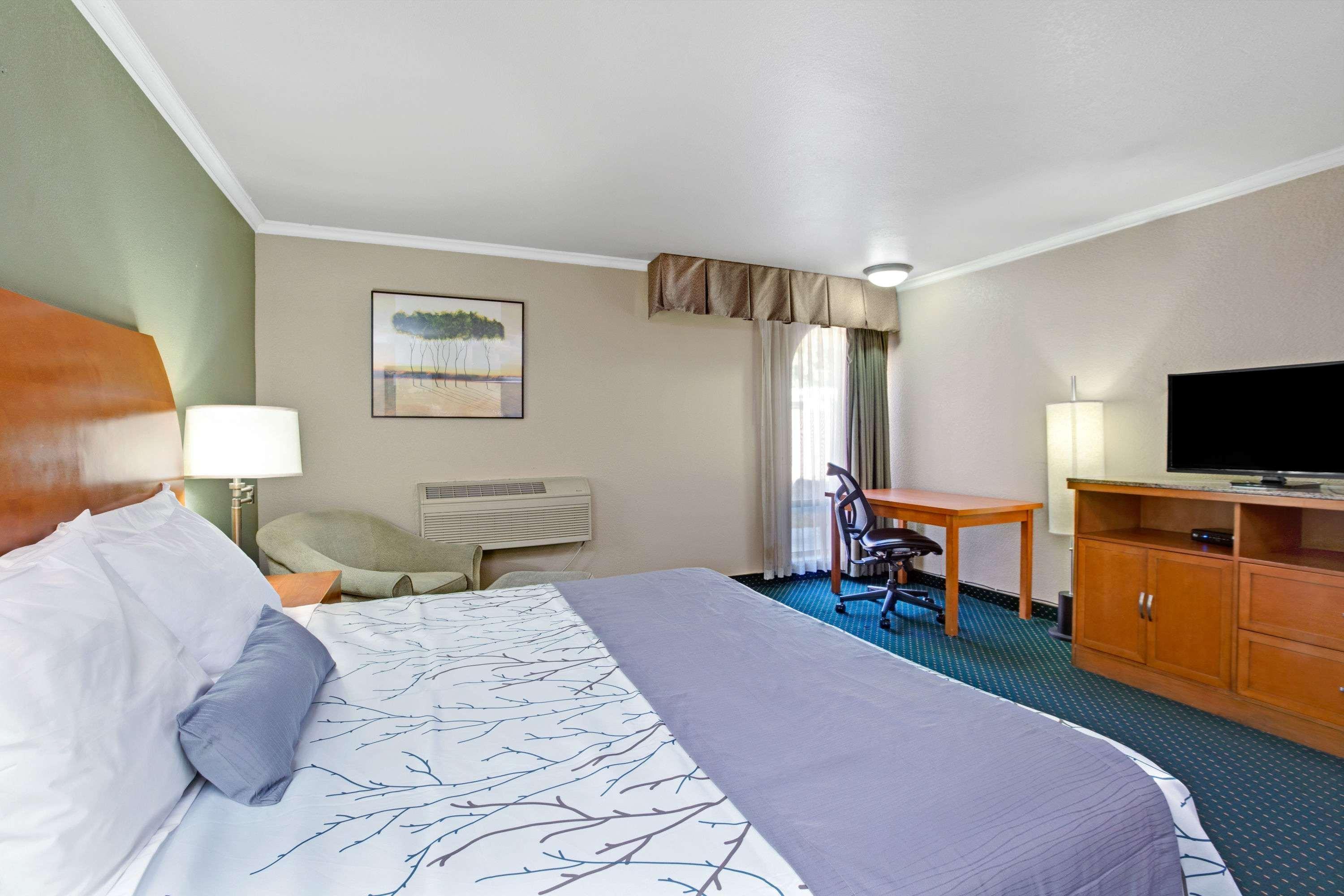 Days Inn By Wyndham San Jose Convention Center Eksteriør bilde