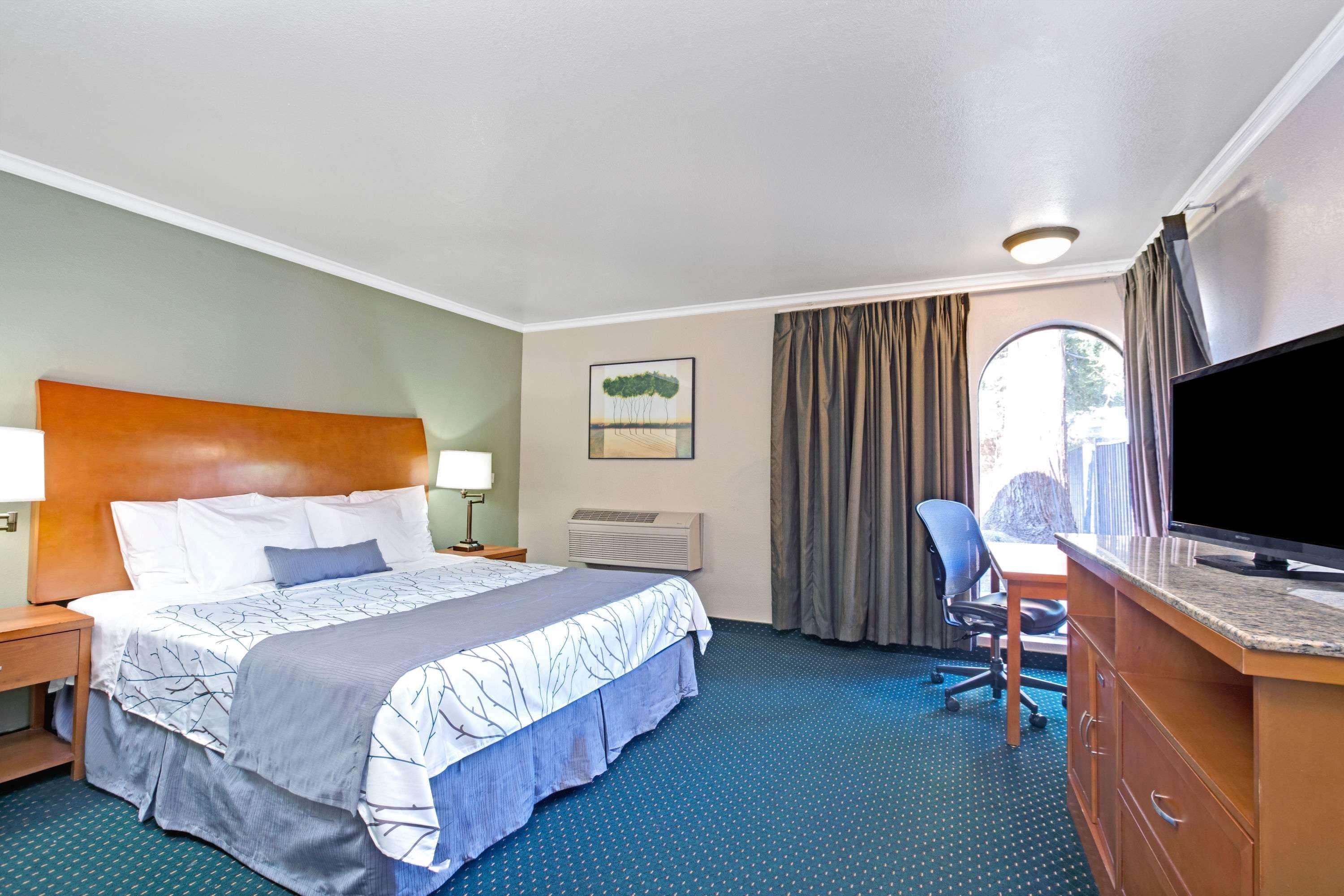 Days Inn By Wyndham San Jose Convention Center Eksteriør bilde