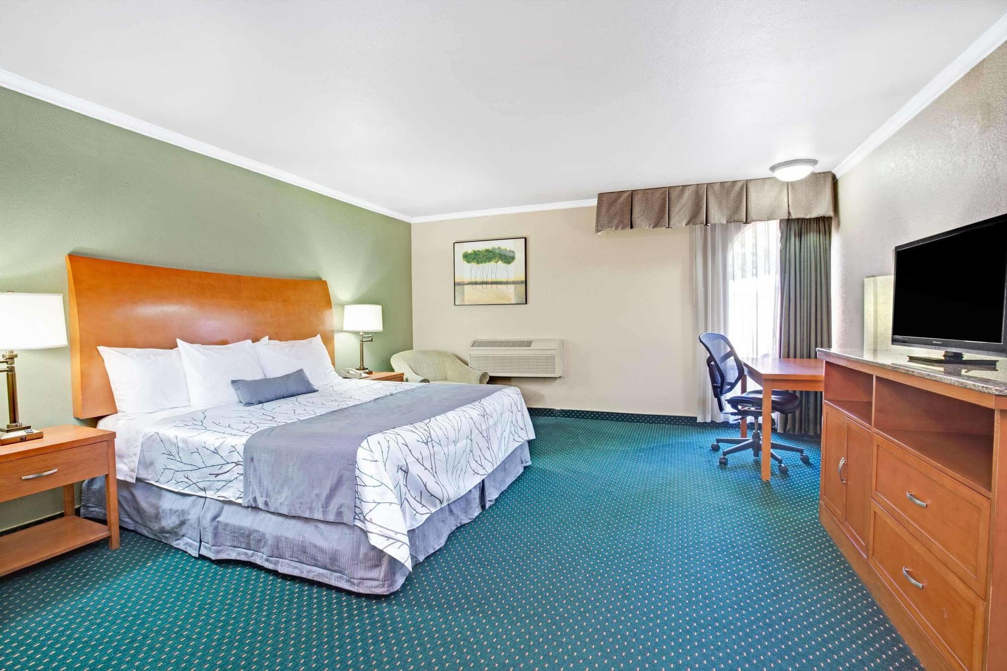 Days Inn By Wyndham San Jose Convention Center Eksteriør bilde